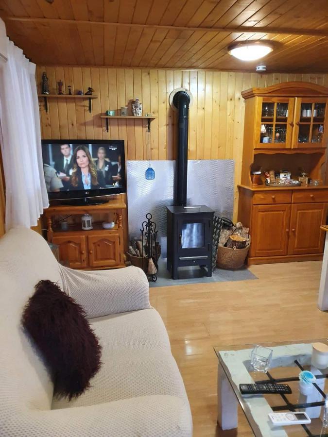 Cabana De Madera Especial Y Acogedora Карденете Экстерьер фото
