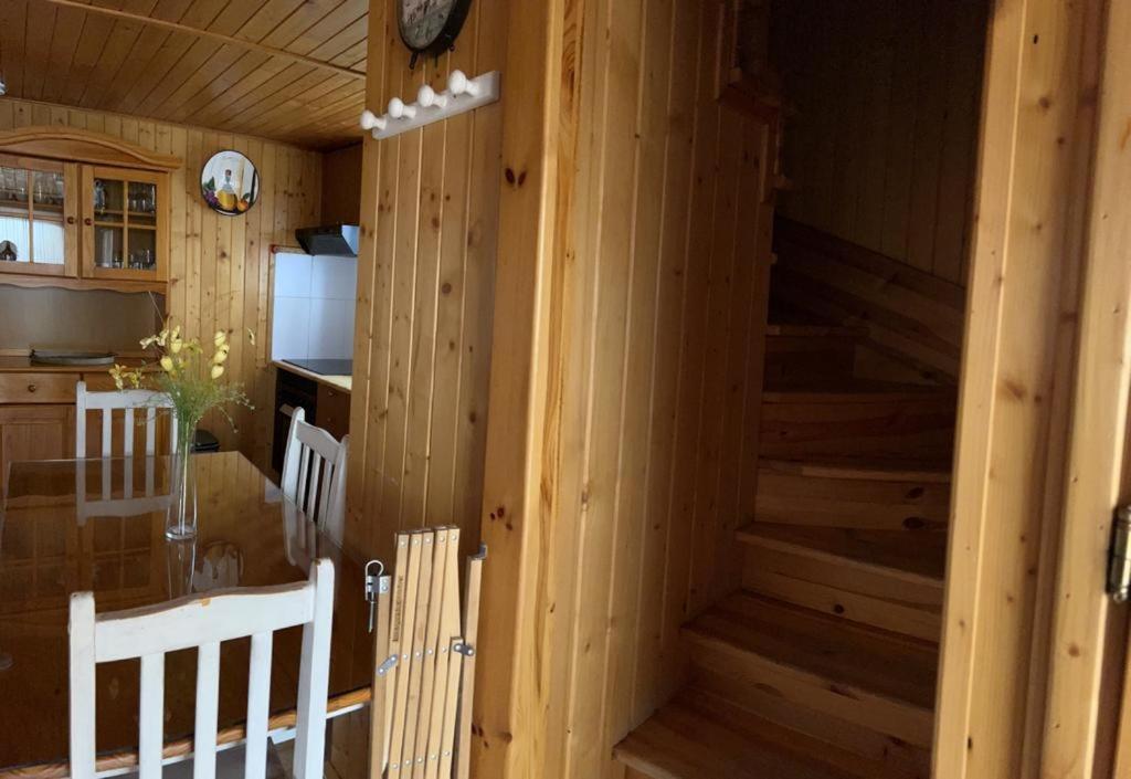 Cabana De Madera Especial Y Acogedora Карденете Экстерьер фото