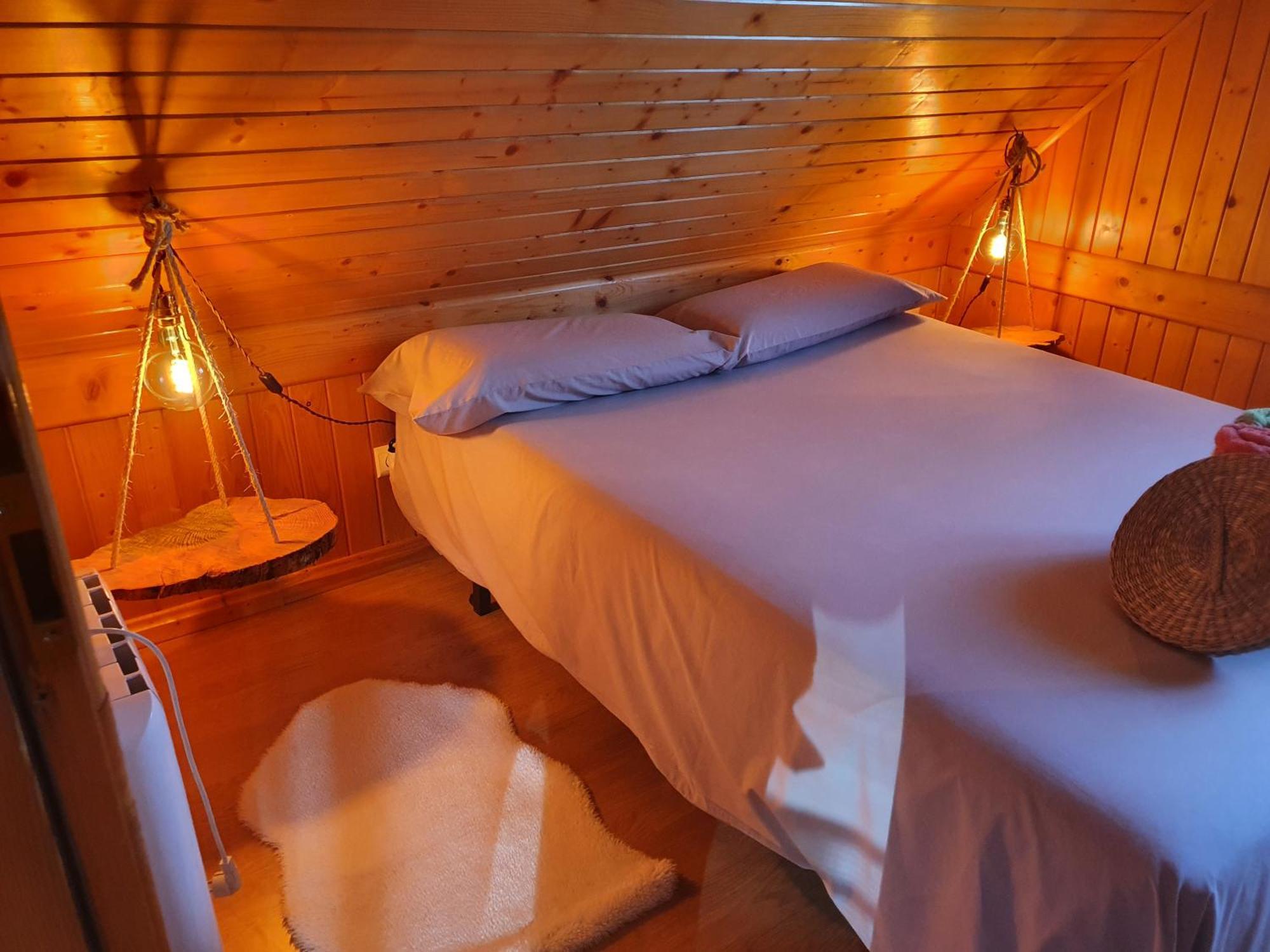 Cabana De Madera Especial Y Acogedora Карденете Экстерьер фото