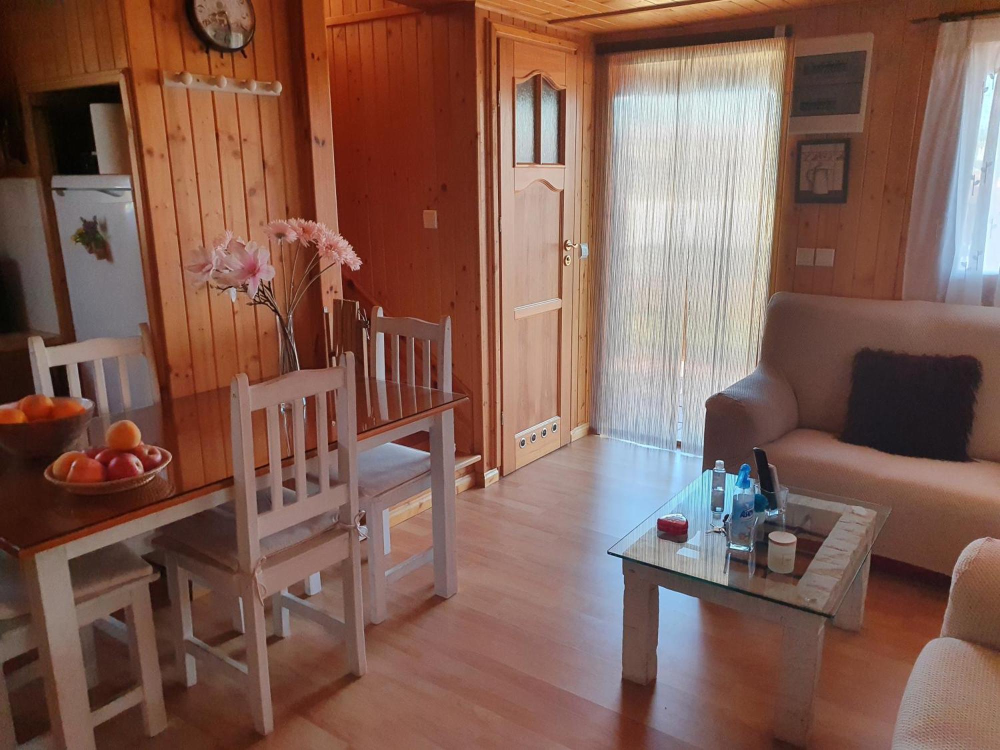 Cabana De Madera Especial Y Acogedora Карденете Экстерьер фото